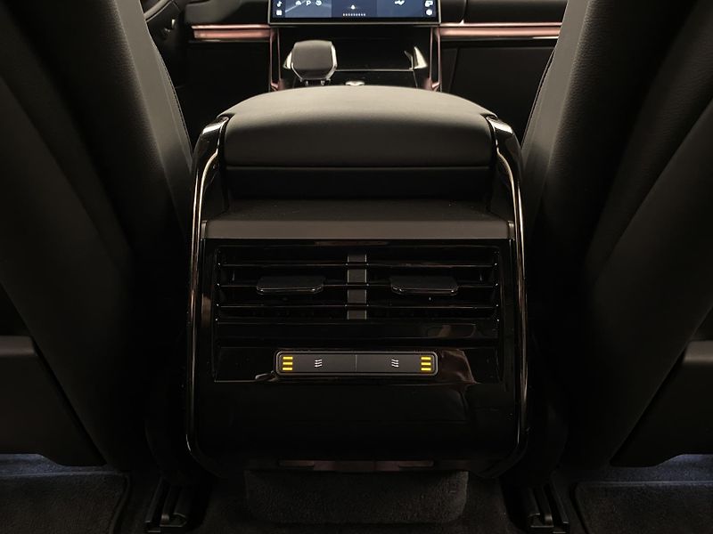 Land Rover Range Rover Sport P460e S AWD AUT CZ - fotka 28 z 64