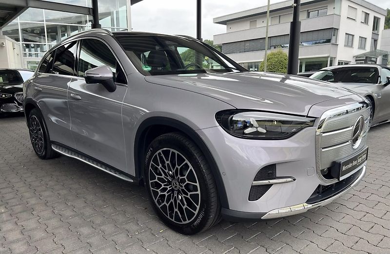 Mercedes-Benz GLC 400 4M Avantgarde Burm Pano DI - fotka 1 z 25