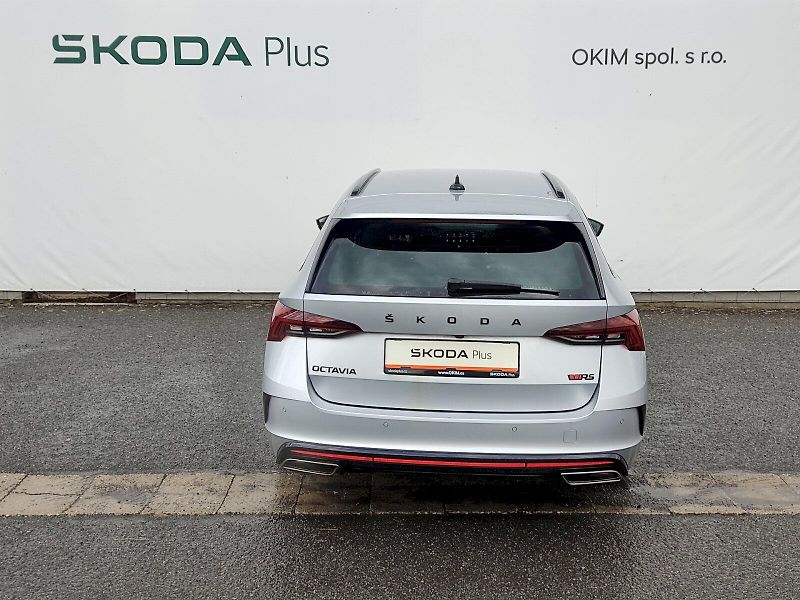 Škoda Octavia (2023) Combi RS 2,0 Tdi 147 Kw 4x4 DS - fotka 36 z 38