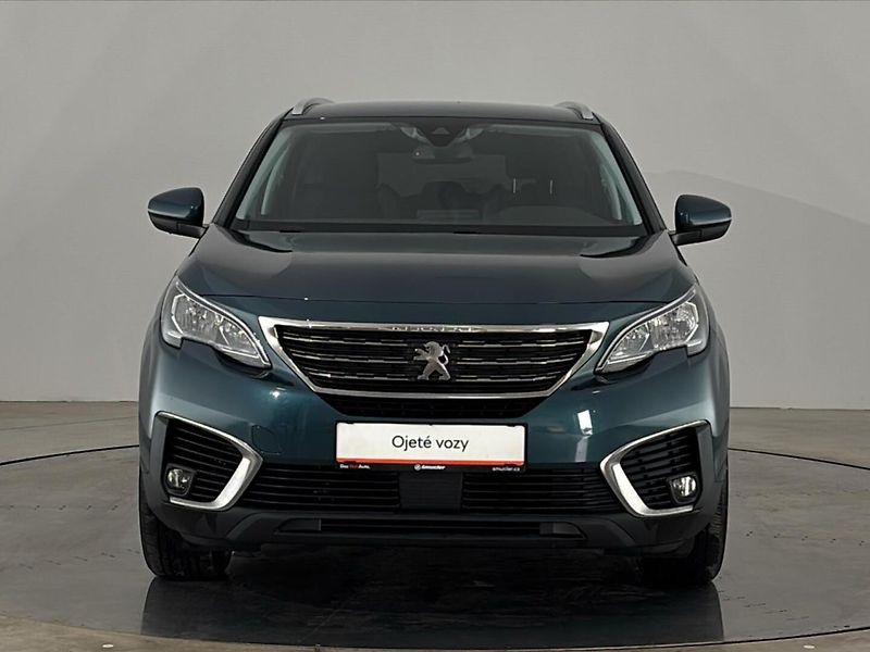 Peugeot 5008 Active, 7 míst - fotka 4 z 56