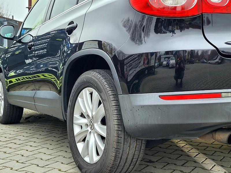 Volkswagen Tiguan 1,4 TSi 4motion SPORT SERV.KN - fotka 39 z 40