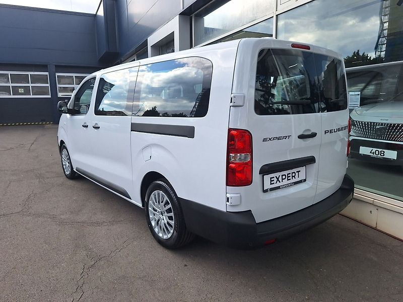 Peugeot Expert (2026) Combi L3 2.2 BlueHDi 180 S&S E - fotka 4 z 19