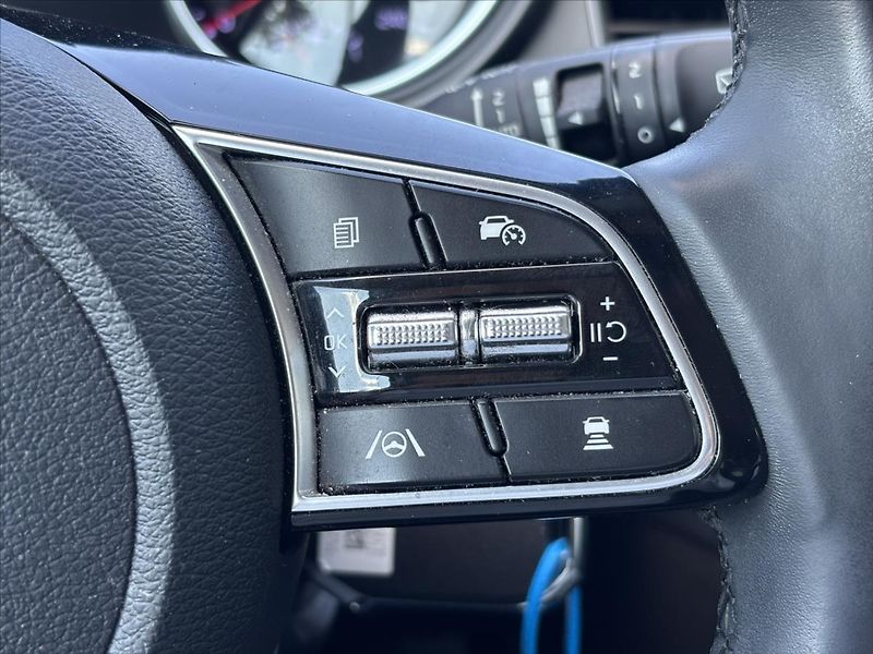 Kia Ceed 1,5 TGDi AT TOP ZÁRUKA ADAPTIV - fotka 36 z 40