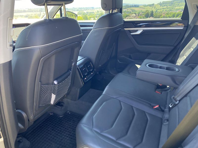 Volkswagen Touareg (2019) 3.0 TDI V6 210 kW, VZDUCH, 4X4 - fotka 20 z 25