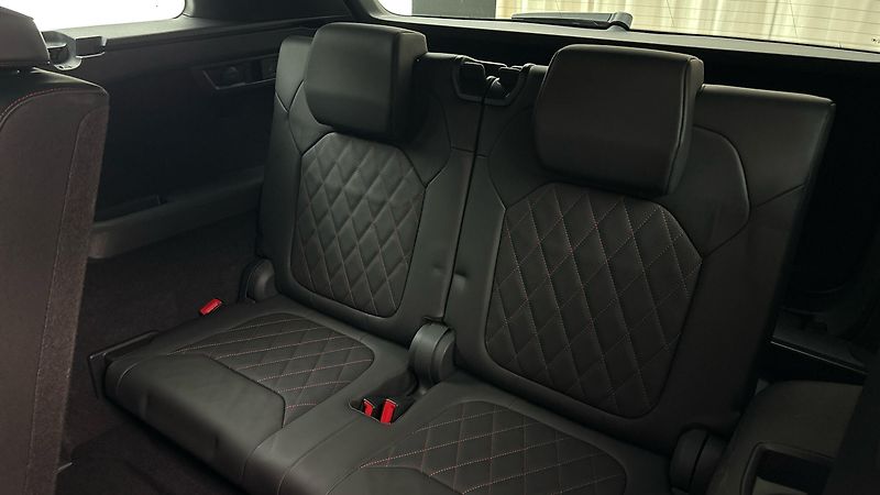 Škoda Kodiaq 2.0 TSI DSG 4x4 RS - fotka 36 z 36