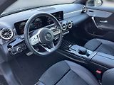 Mercedes-Benz Třídy A 200 d AMG - náhled 10