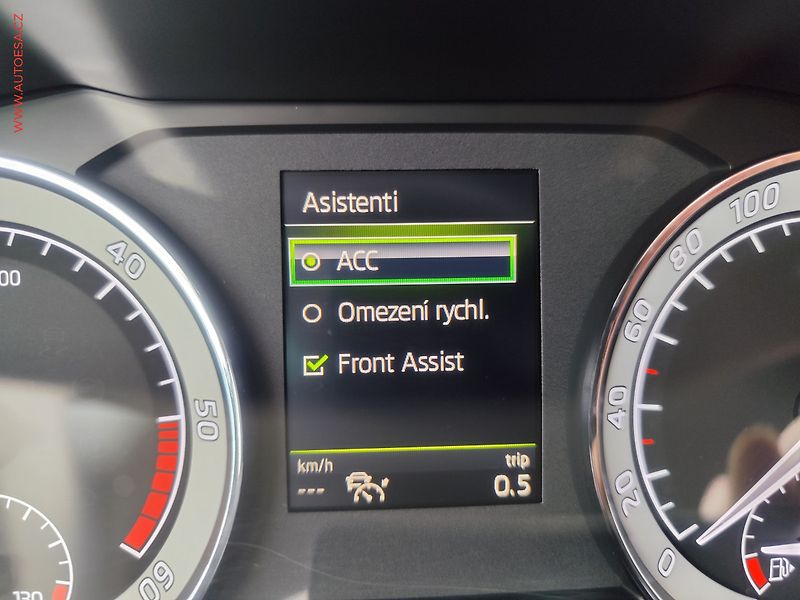 Škoda Superb (2021) 2.0TDi, ČR, Scout, DSG, LED - fotka 21 z 30