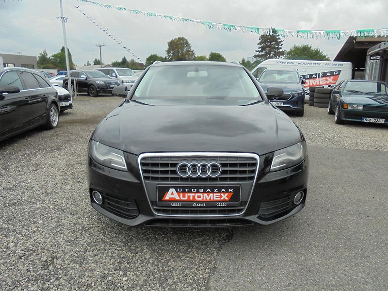 Audi A4 (2012) 1.8 TFSI- NAVIGACE- ALU KOLA - fotka 2 z 12