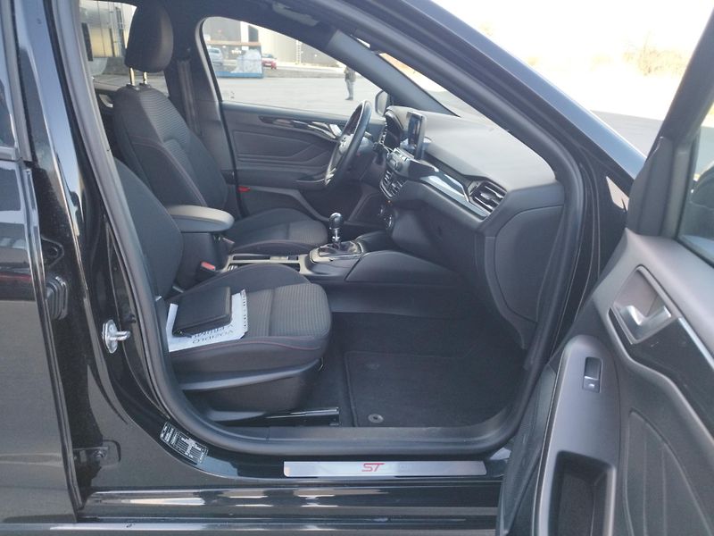 Ford Focus 1.5TDCI,volat-608081843,ST - fotka 14 z 18