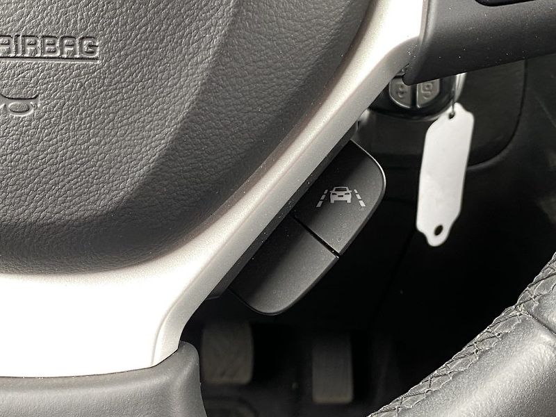 Suzuki Vitara 1.4iJet, Premium, 4x4, DPH - fotka 21 z 31