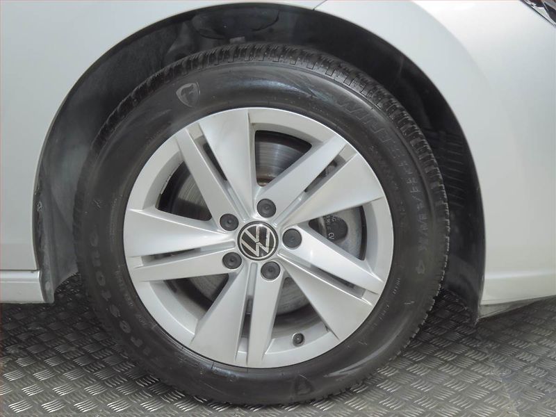 Volkswagen Golf (2022) Life 2.0 TDI, Automat - fotka 15 z 24