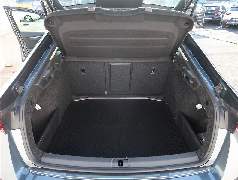 Škoda Octavia (2021) Style 2.0 TDI, Serv.kniha - fotka 13 z 21