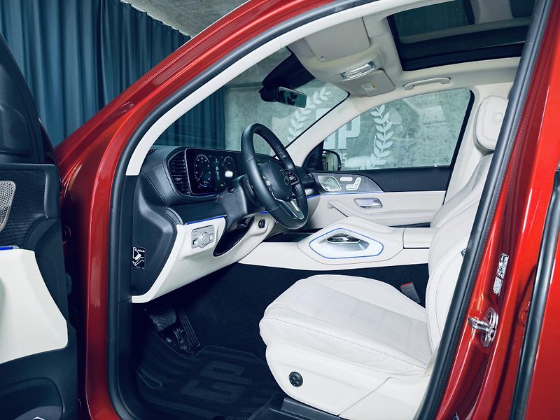 Mercedes-Benz GLE (2022) 350de*CZ*ZÁRUKA*SERVIS ZDARMA - fotka 14 z 35