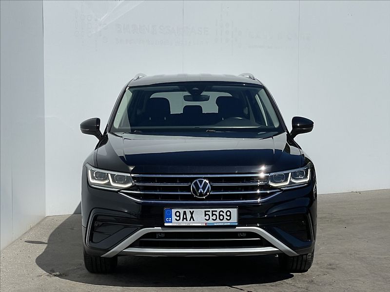 Volkswagen Tiguan Allspace 1,5 TSI DSG Elegance MatrixLED - fotka 21 z 23