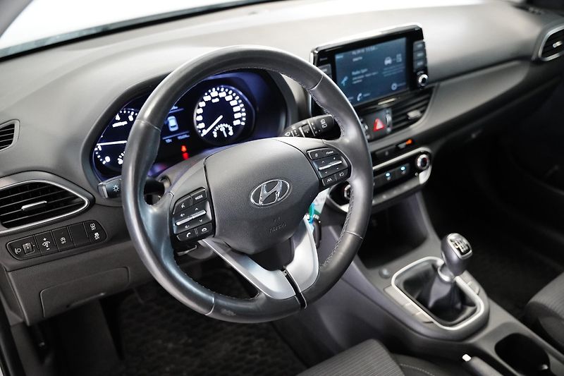Hyundai i30 - fotka 5 z 6