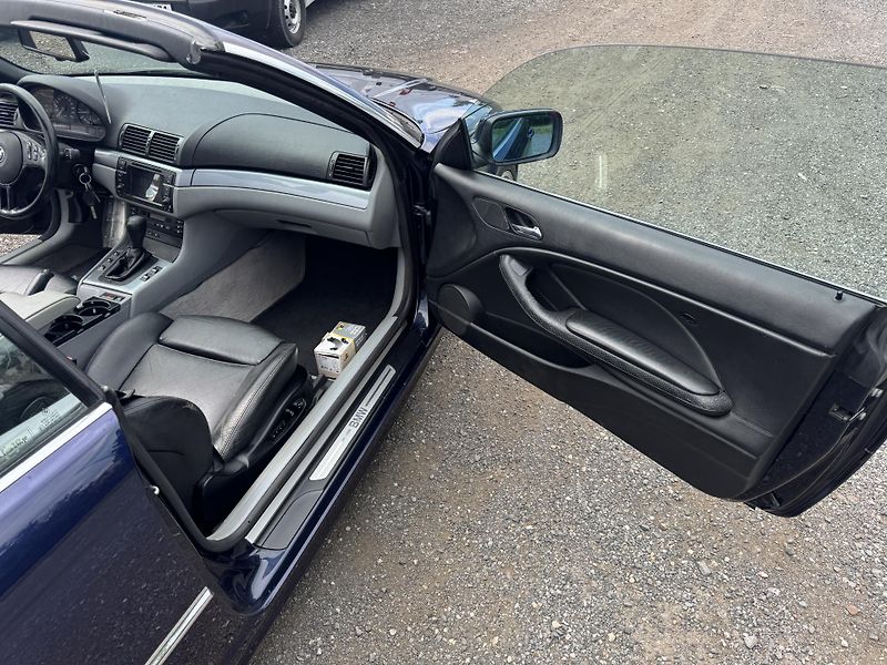 BMW Řada 3 323CI, CABRIO - fotka 20 z 40