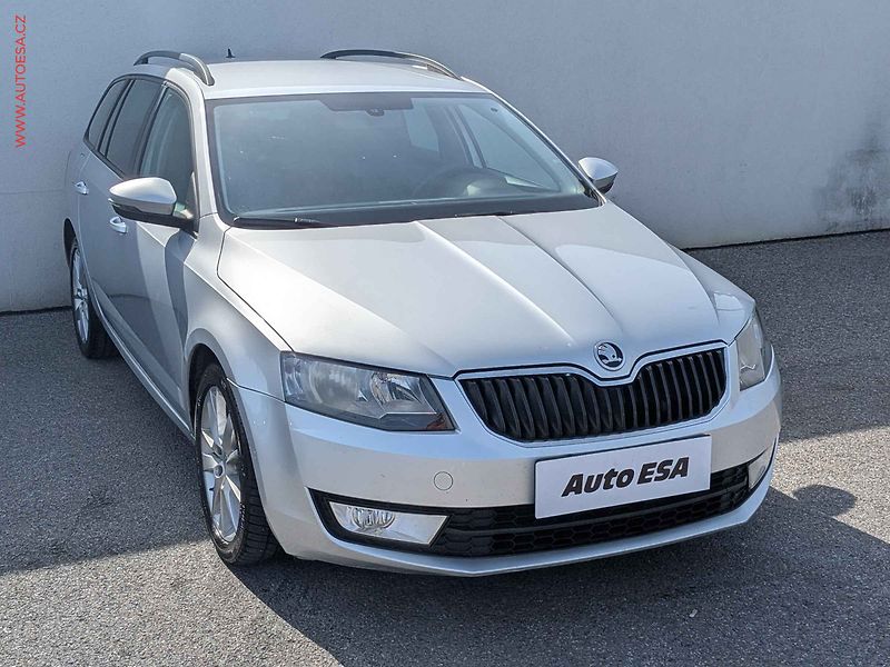 Škoda Octavia (2014) 1.6TDi 4x4, 1.maj, AC, tempo - fotografie inzerátu