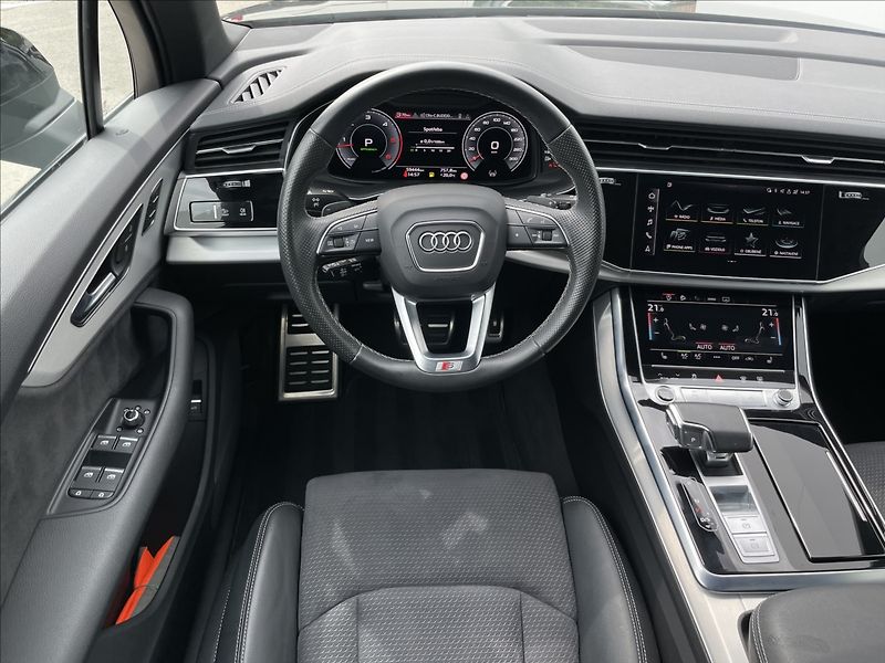 Audi Q7 3,0 50 TDI quattro S line - fotka 7 z 23