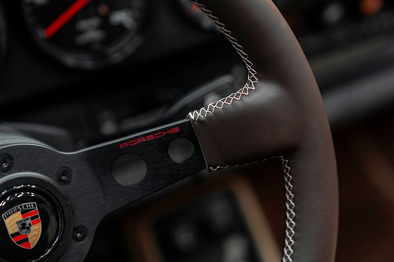Porsche 911 SC - fotka 12 z 28