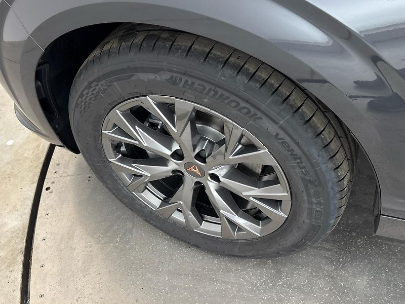Cupra Terramar (2026) SUV - fotka 27 z 29