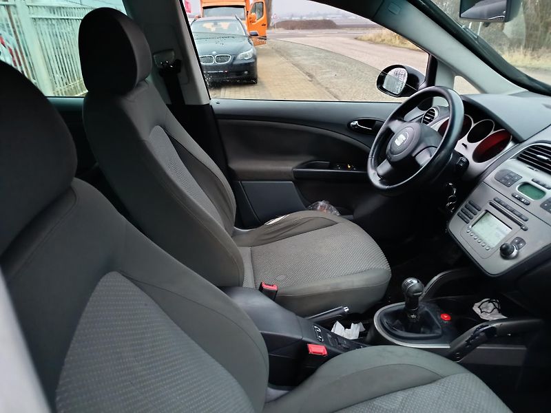 Seat Toledo (2006) 2.0 103kw  - fotka 27 z 31