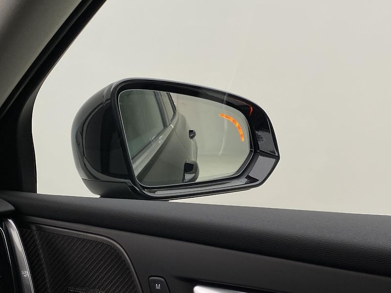 Volvo V60 (2026) B4 AUT BRIGHT PLUS - fotka 31 z 61