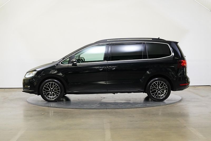 Volkswagen Sharan - fotka 3 z 21