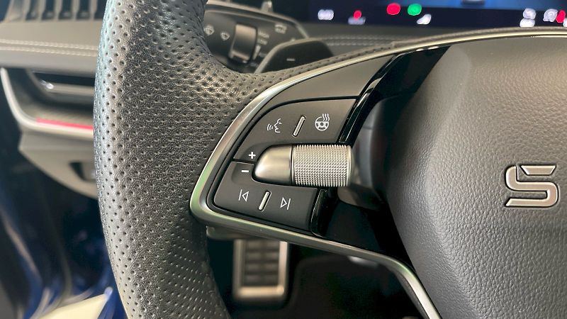 Škoda Superb (2025) kombi Sportline iV 1.5TSI 110k - fotka 34 z 37