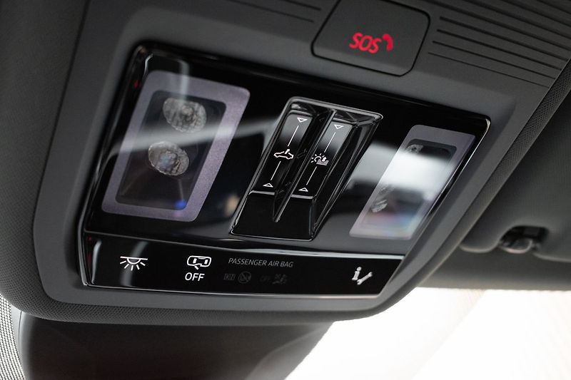 Audi Q4 e-tron 45*82kWH*QUATTRO*SoH92%*ČR 1.M - fotka 37 z 46