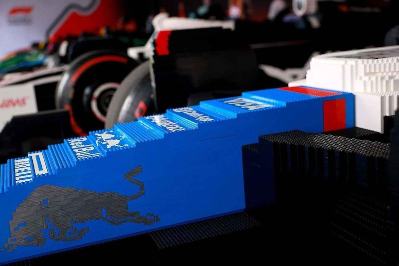Pro Velkou cenu Miami připravilo Lego pojízdné modely v měřítku 1:1.