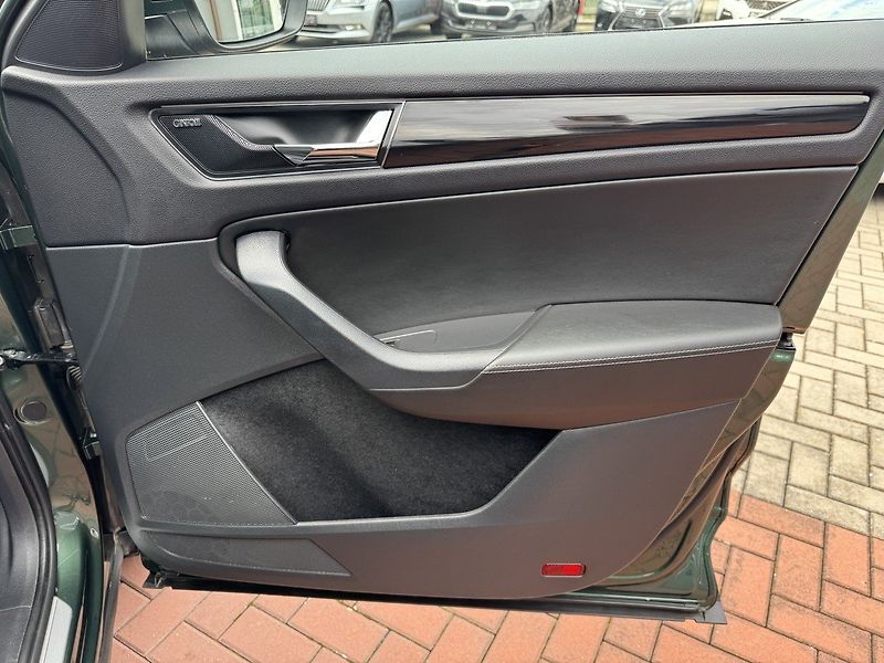 Škoda Kodiaq (2020) 2.0TDi DSG 4x4 Style Plus - fotka 19 z 50
