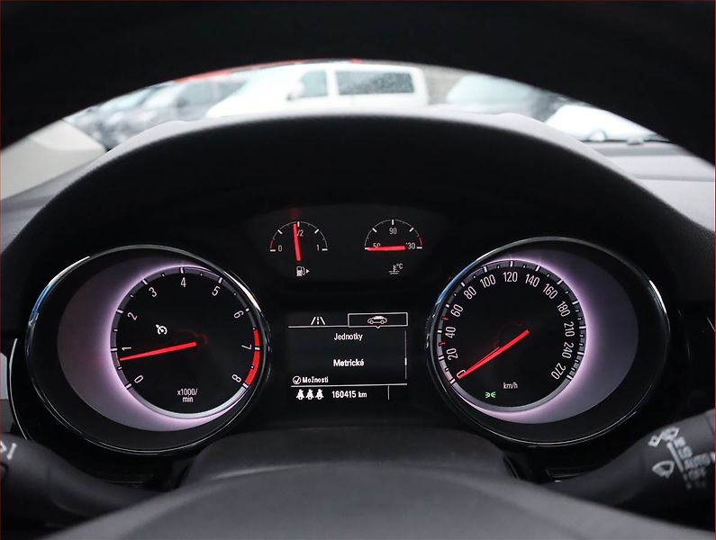 Opel Astra (2016) 1.4 T, Serv.kniha, Tempomat - fotka 11 z 18