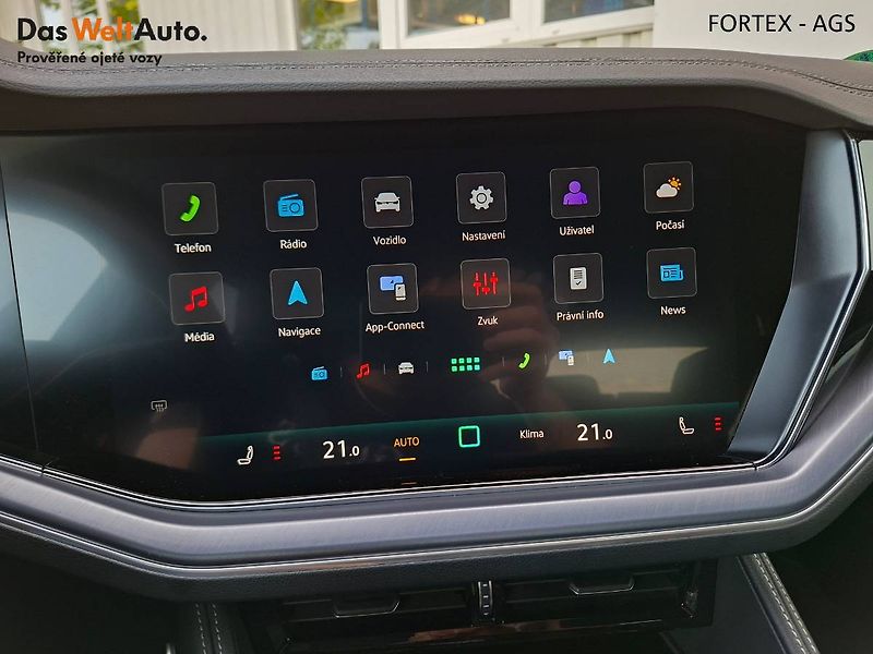 Volkswagen Touareg (2024) R-LINE, FACELIFT,3.0 TDI,210kW - fotka 15 z 29