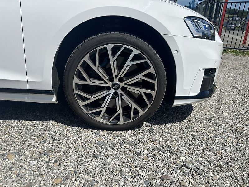 Audi A8 60 TDI V8 Quattro 320kW - fotka 32 z 32