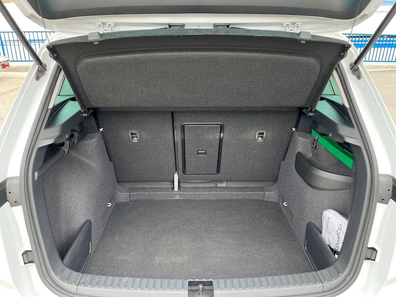 Škoda Karoq (2024) Drive 1.5 TSI 110 kW - fotka 15 z 31