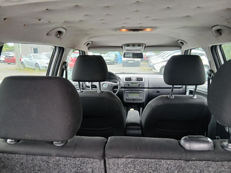 Škoda Fabia 1.2i, ALU, klima - fotka 31 z 31
