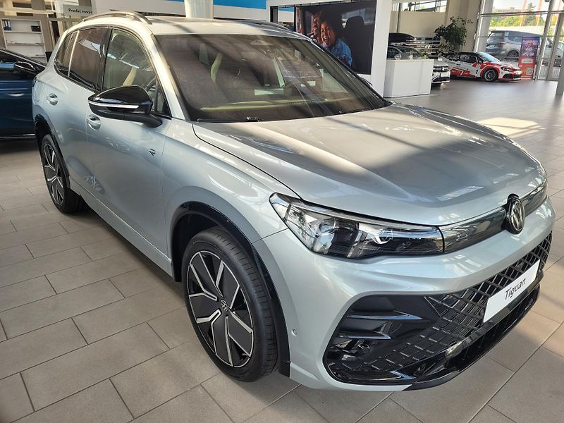 Volkswagen Tiguan (2026) R-Line 2,0 TDI 142 kW 4x4 - fotka 4 z 8