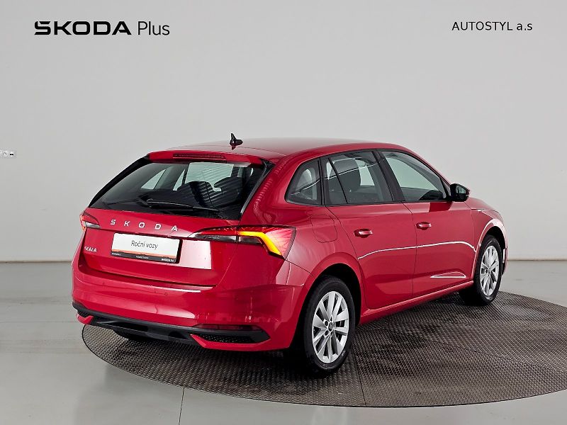 Škoda Scala (2025) 1.0TSI 85kW Selection - fotka 2 z 29