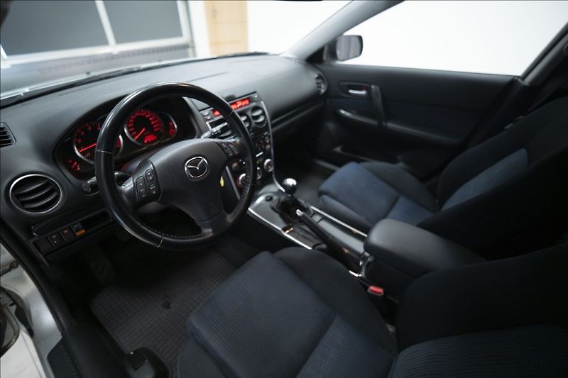 Mazda 6 2,0 i AAC VÝHŘEV BOSE NOVÉ ČR - fotka 20 z 33