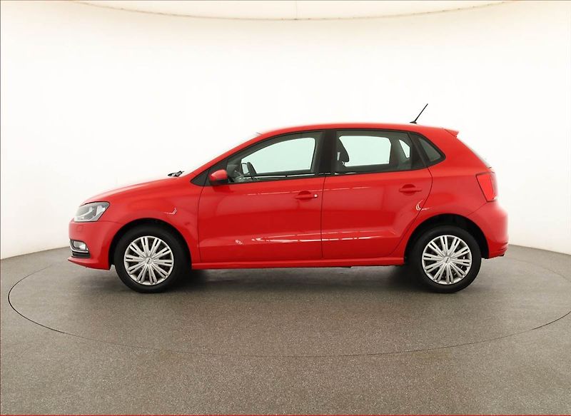 Volkswagen Polo (2016) 1.2 TSI, Automat, ČR,1.maj - fotka 3 z 18