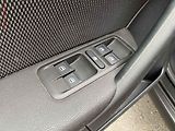 Škoda Yeti (2010) 2.0 TDi 4x4, Ambition, DSG, - náhled 13