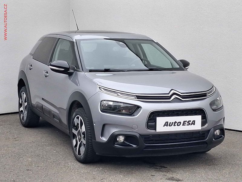 Citroën C4 Cactus (2019) 1.2 PT, Shine, AT, panor - fotografie inzerátu