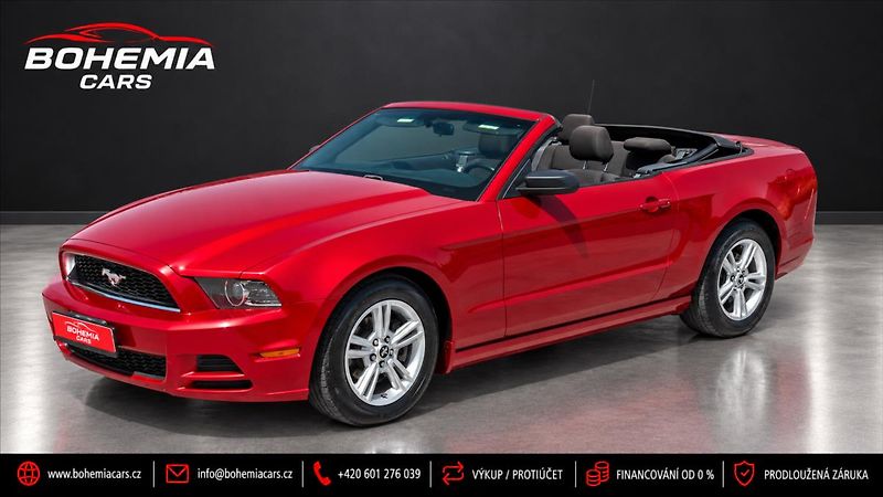 Ford Mustang 3,7 V6 227 Kw cabrio - fotka 6 z 33