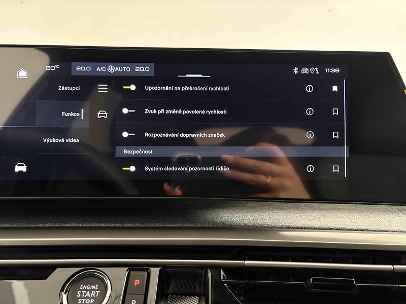 Peugeot 5008 (2026) Business Hybrid 145 e-DCS6 - fotka 28 z 41