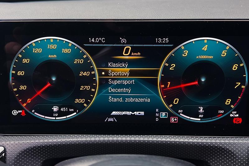 Mercedes-Benz CLA (2022) AMG CLA 45 s 4Matic+ - fotka 61 z 121