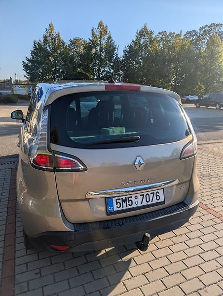Renault Scénic (2014) NEFUNKČNÍ KLIMA, nová STK - fotka 5 z 17