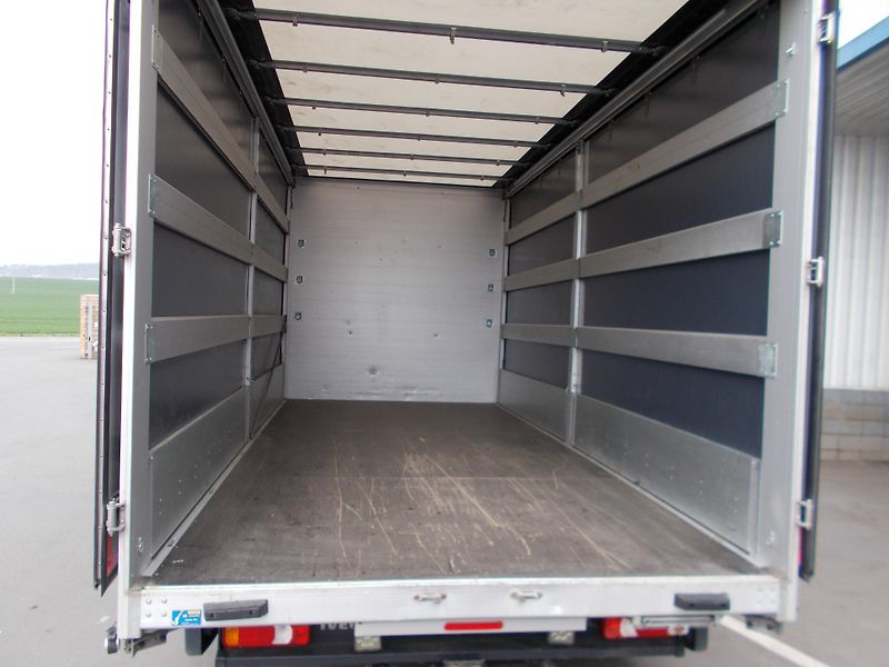 Iveco Daily 35S18HA8V - 10 PALET - fotka 5 z 18
