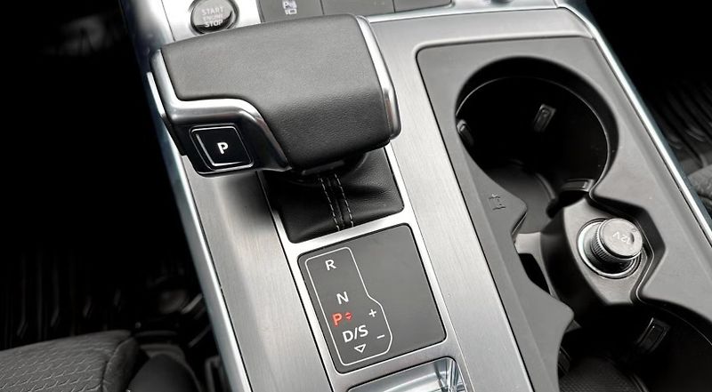 Audi A6 Avant 55 TFSI e Quattro S Line Kam. - fotka 17 z 18