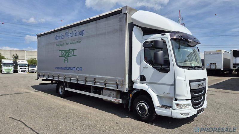 DAF LF230FA E6 - valník s plachtou - fotka 1 z 14