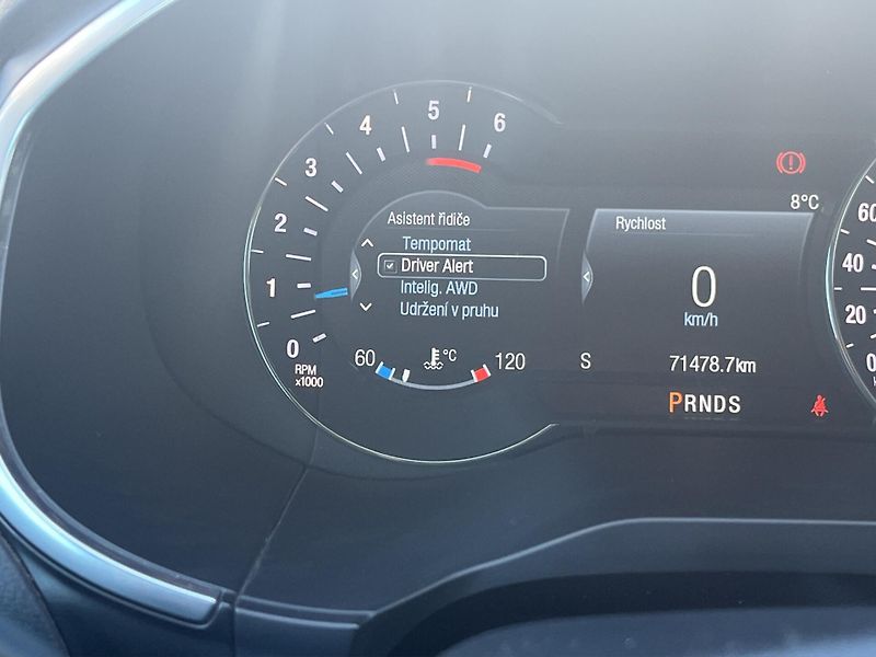 Ford S-MAX (2020) 2.0 140kw, 4x4, ČR, tažné, for - fotka 26 z 27